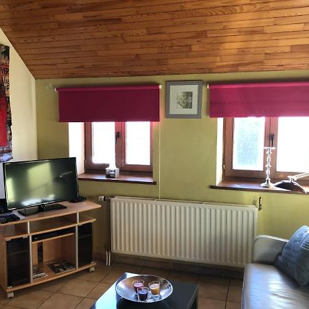 Les Gites "Le Petit Val" Durbuy Bagian luar foto