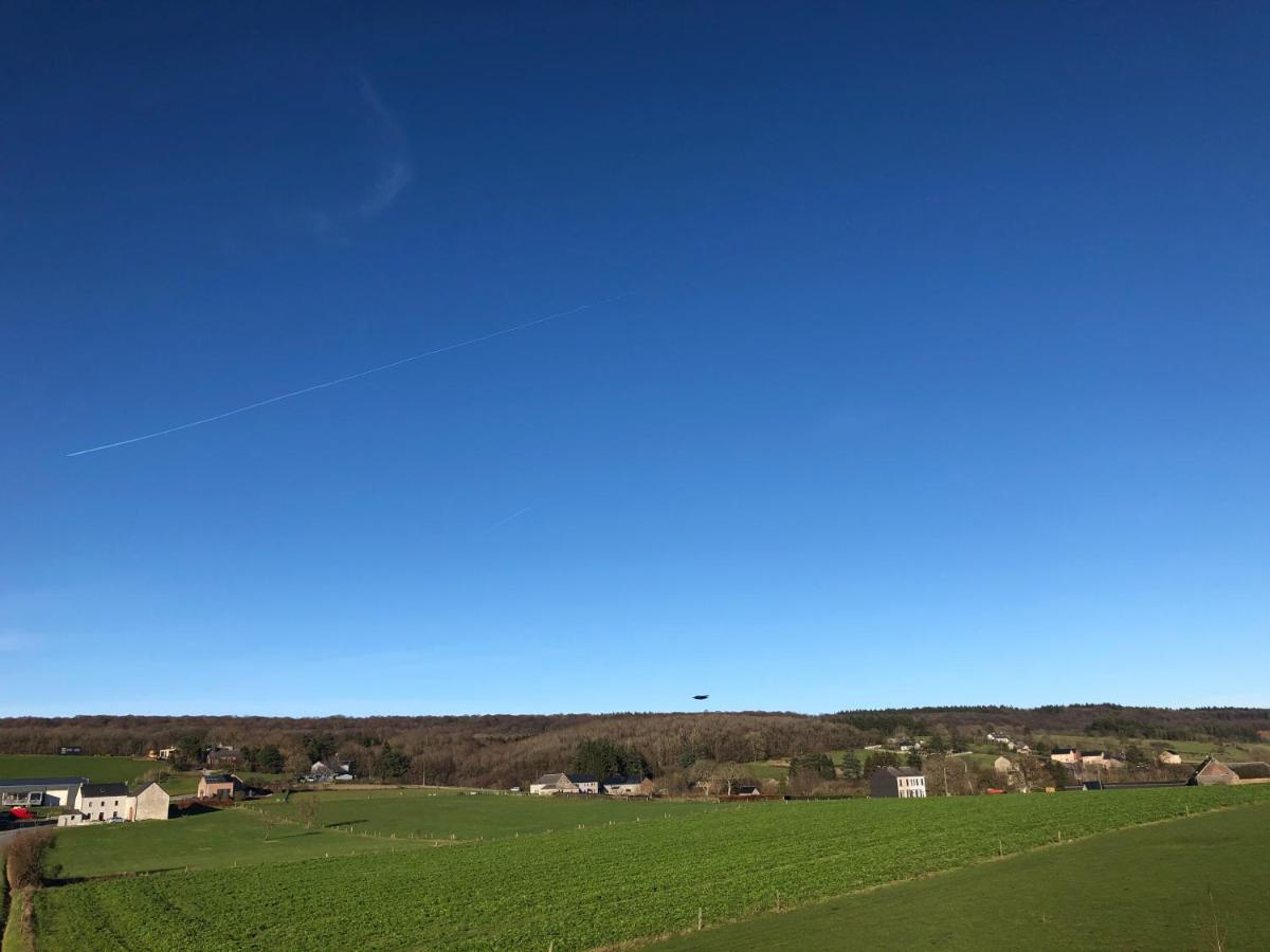 Les Gites "Le Petit Val" Durbuy Bagian luar foto