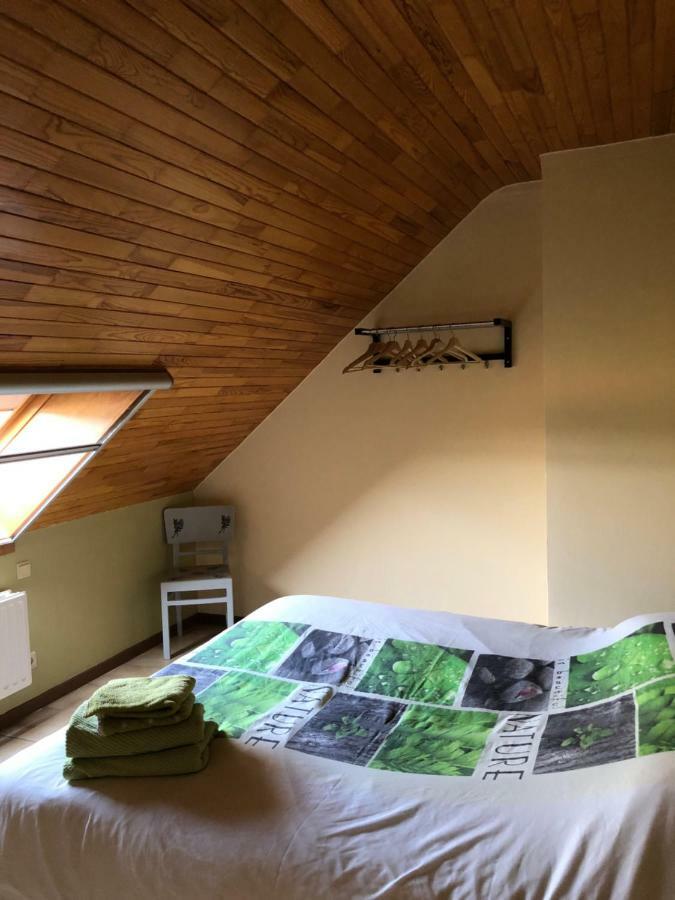 Les Gites "Le Petit Val" Durbuy Bagian luar foto