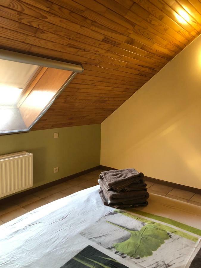 Les Gites "Le Petit Val" Durbuy Bagian luar foto